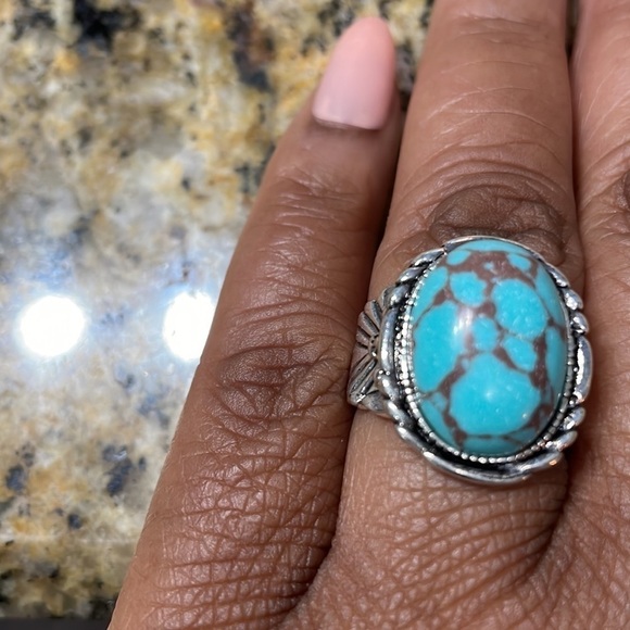Bohemian Turquoise Stone Silver Ring - Picture 6 of 8